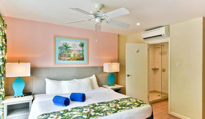 Deluxe Double Studio (full double bed)