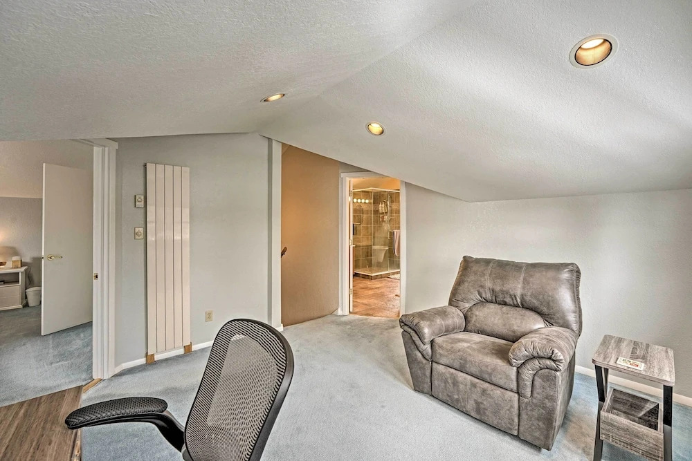 Laramie Home w/ Backyard < 1 Mi to Univ of Wyoming — фото 2