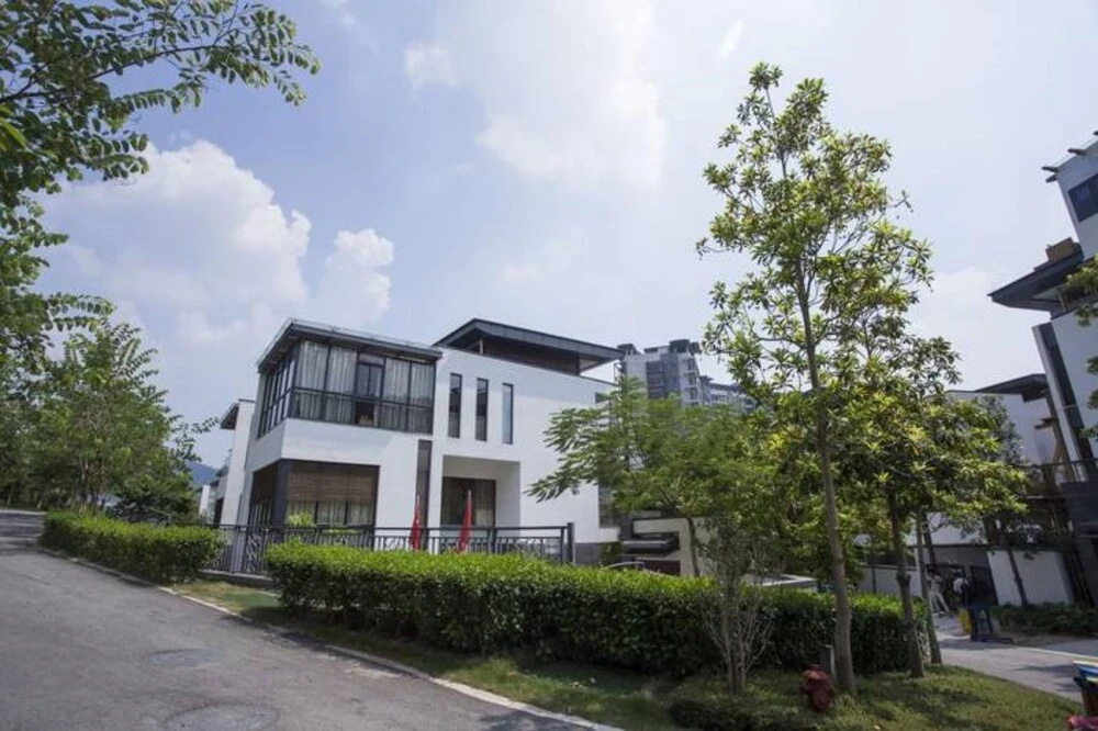 Hot Spring Party Luxury Resort Villa