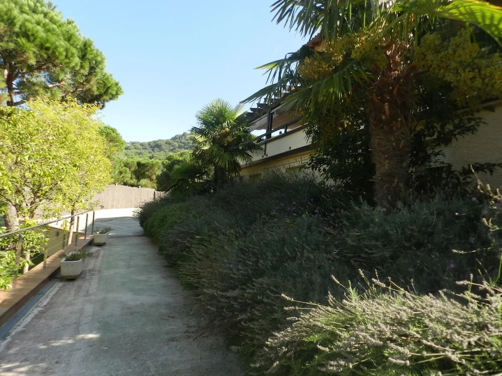Hotel Porta D'alella