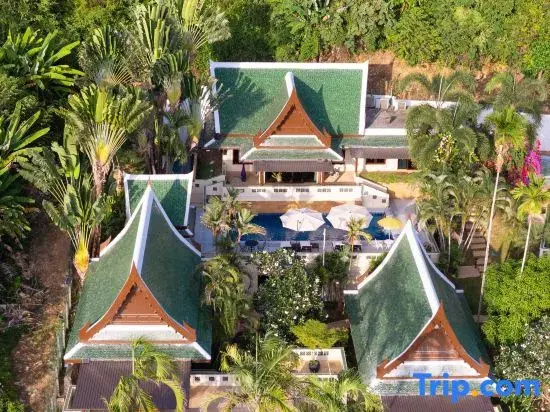 D Villa Phuket-Luxury 6-Bedroom Private Villa in Panwa Entire Place