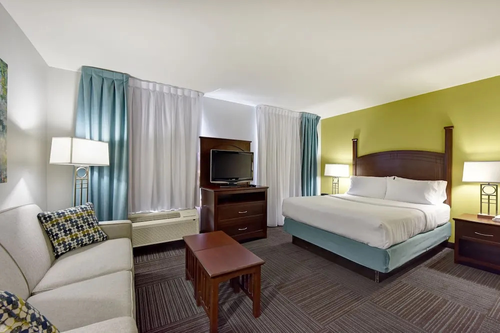 Staybridge Suites Guelph by IHG - Chambres