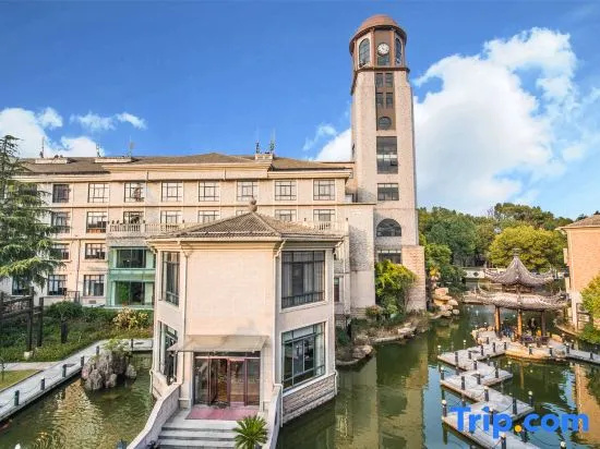 Conversion of Tianmu Lake Jingbo Lake View Resort Hotel