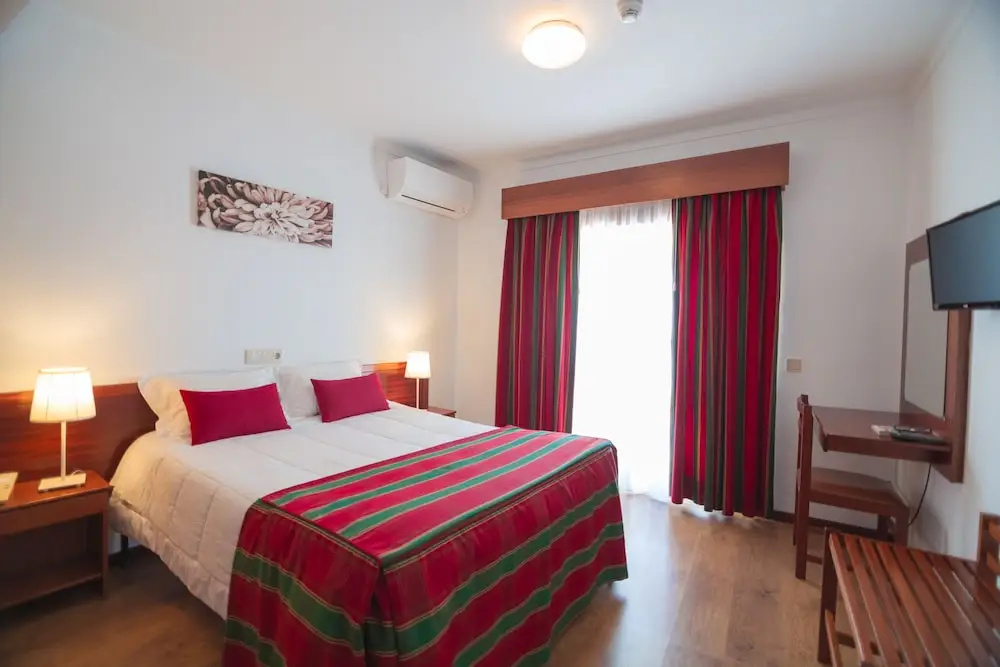Standard Double room with balcony (full double bed)