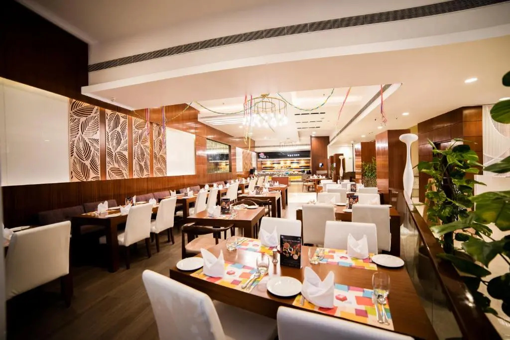 Food & Beverage