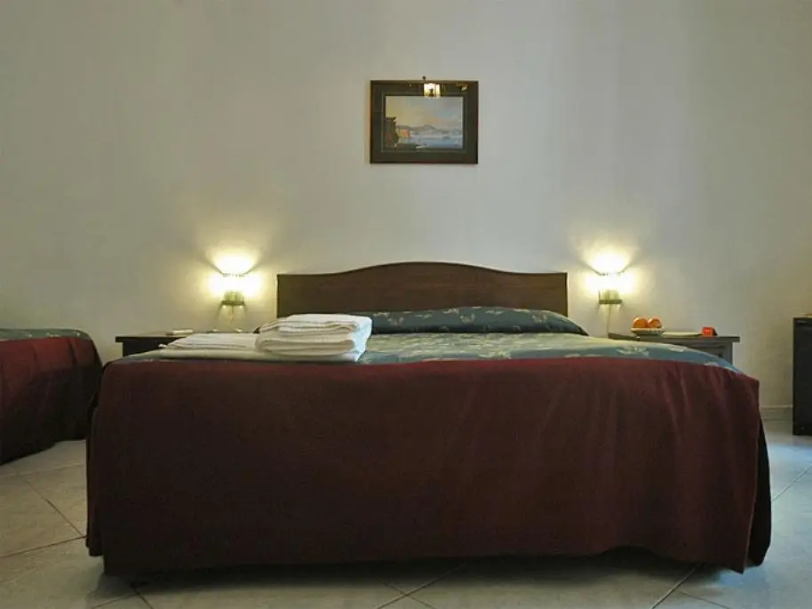 Standard Family Duplex room with city view