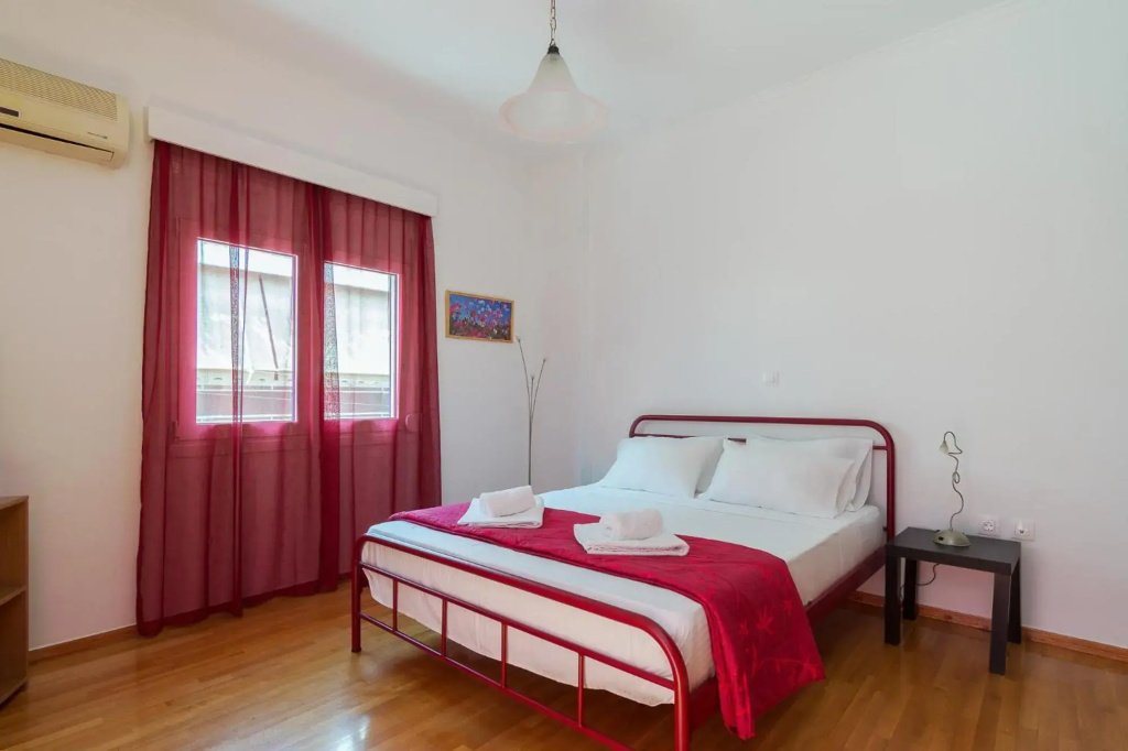 Nice 2bedroom apartment in Pagkrati