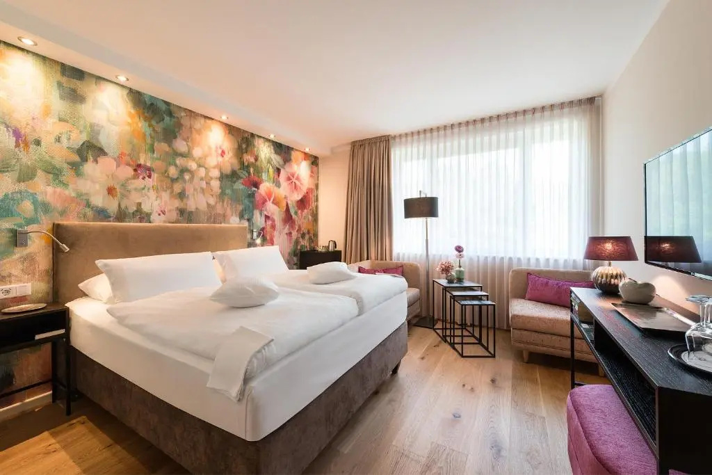 Superior Double room (full double bed)