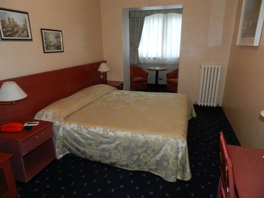 Hotel Emet - Chambres