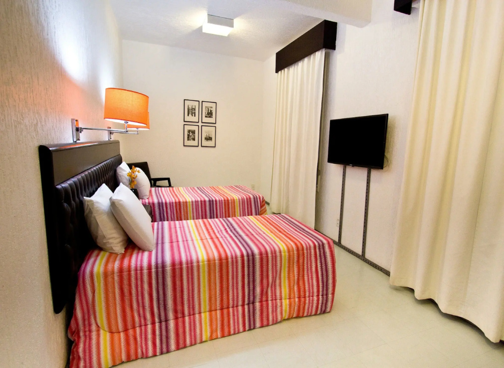Hotel Normandie - by Easy Hotels - Général
