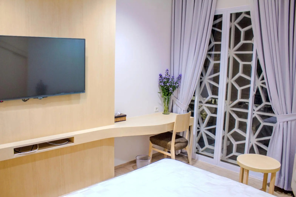 Standard Double room (full double bed)