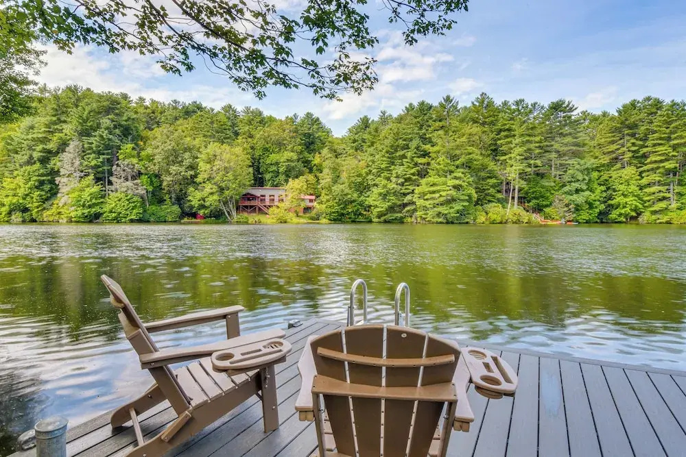 4 Mi to Ski Sapphire! Lakefront Cabin w/ Dock