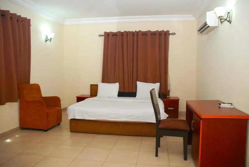 Classic Double room (full double bed)