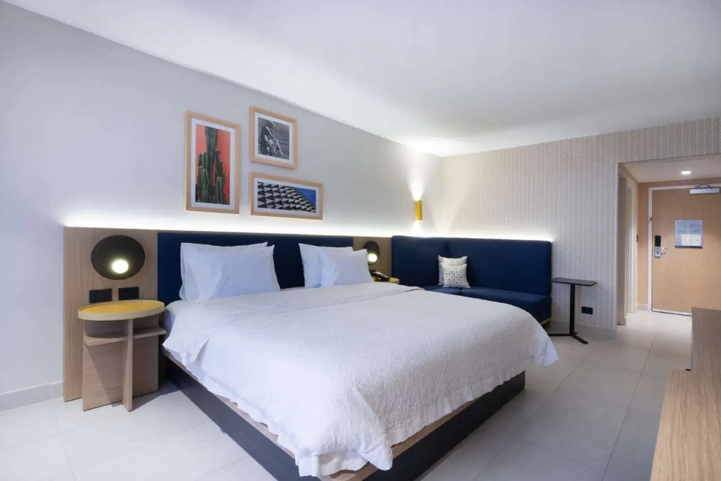 Hampton by Hilton Saltillo - Chambres
