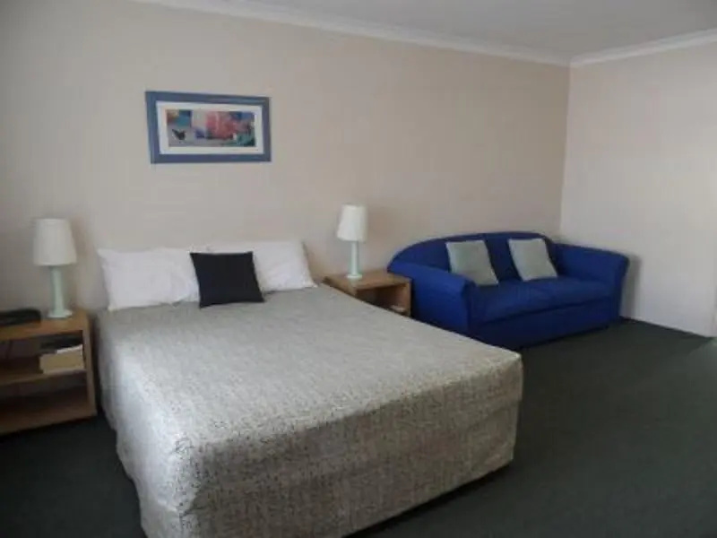Standard Double room (twin beds)