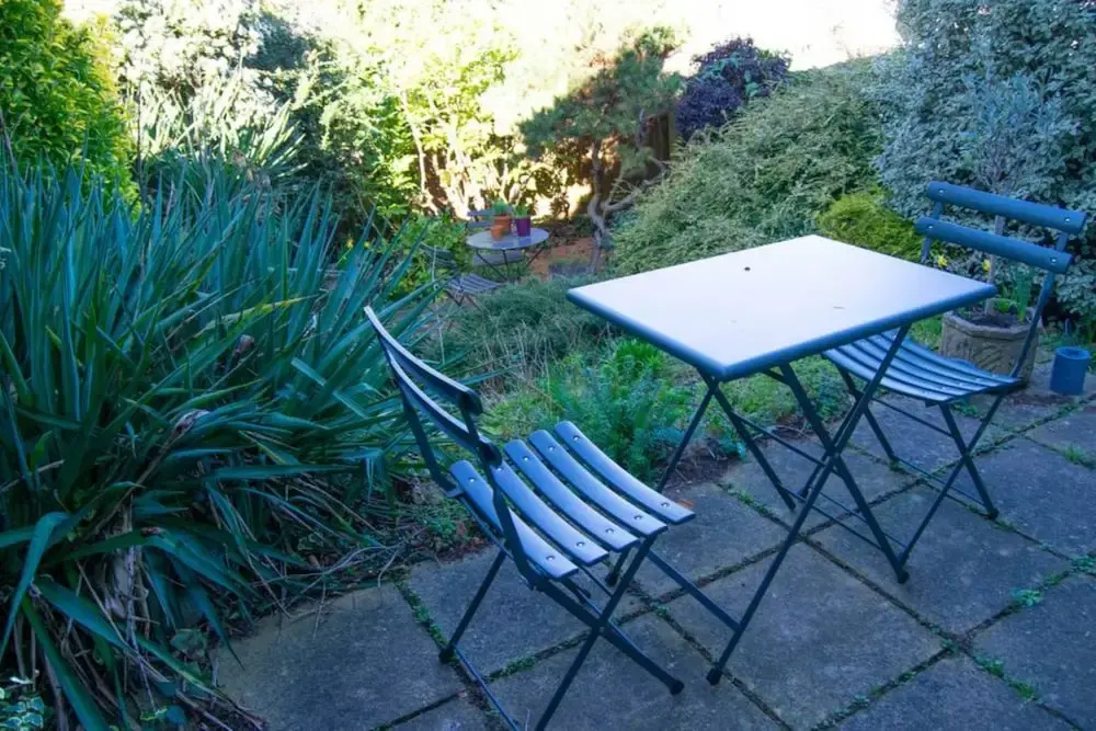 Amazing 2 Bedroom House in Putney