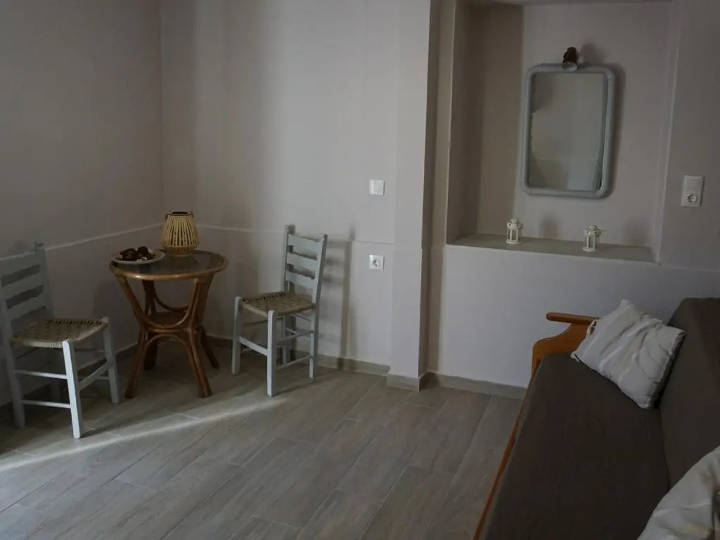 Economy room
