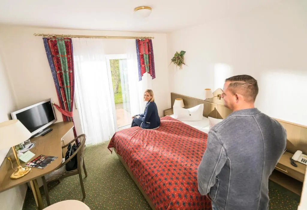 Standard Double room (full double bed)