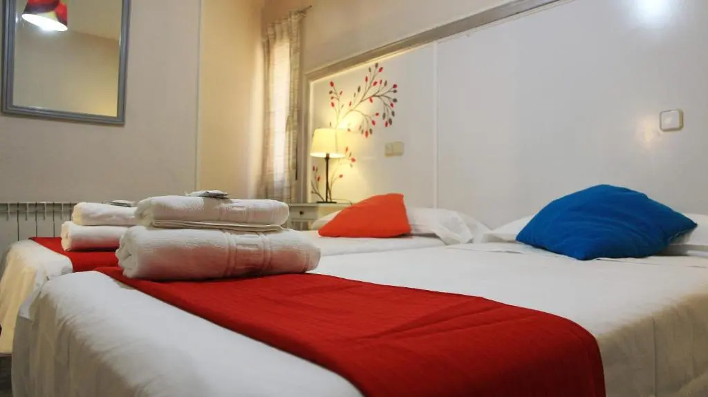 Standard Double room (twin beds)