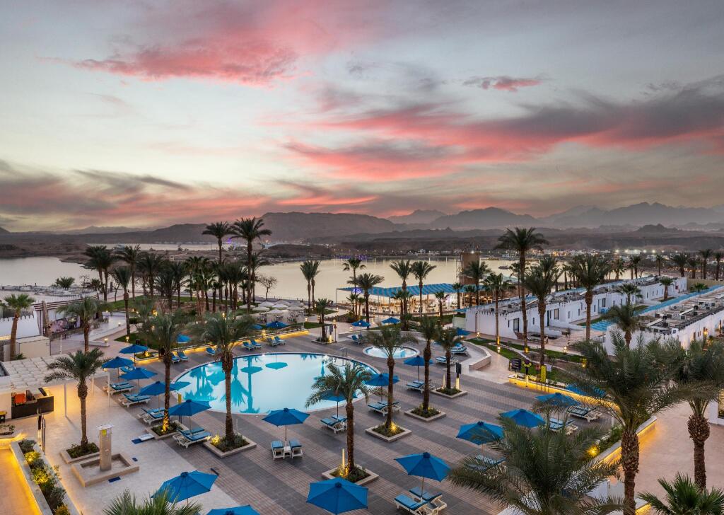 Отель beach albatros sharm