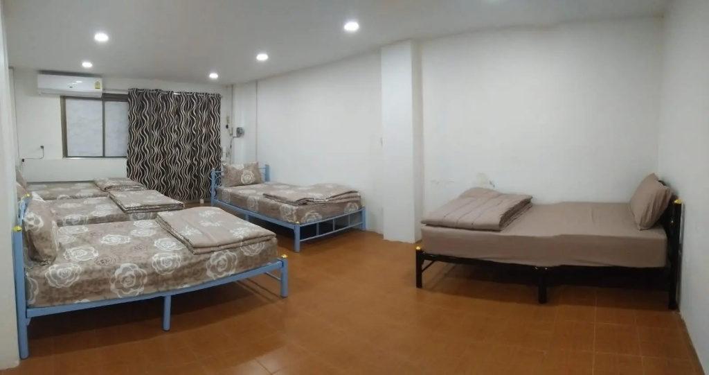 Standard Family room