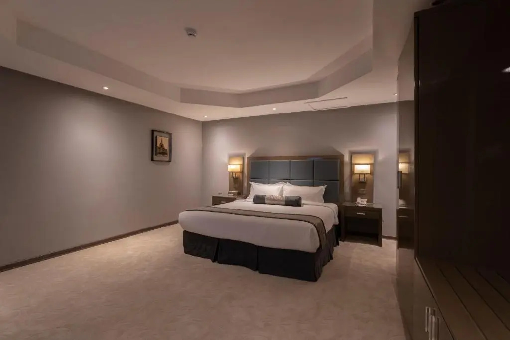1 Bedroom Suite