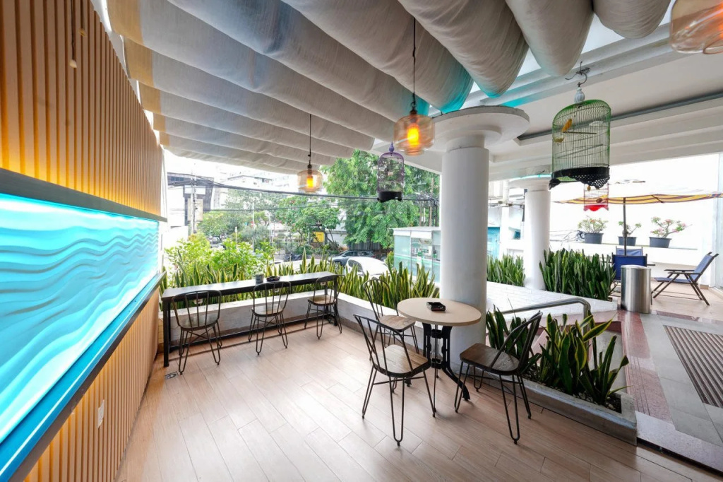 Balcony & Terrace