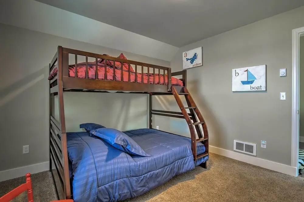 30 Mi to Crested Butte: Dog-friendly Home By River — фото 4