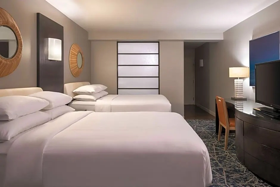 兩臥標準四人海景雙人床房