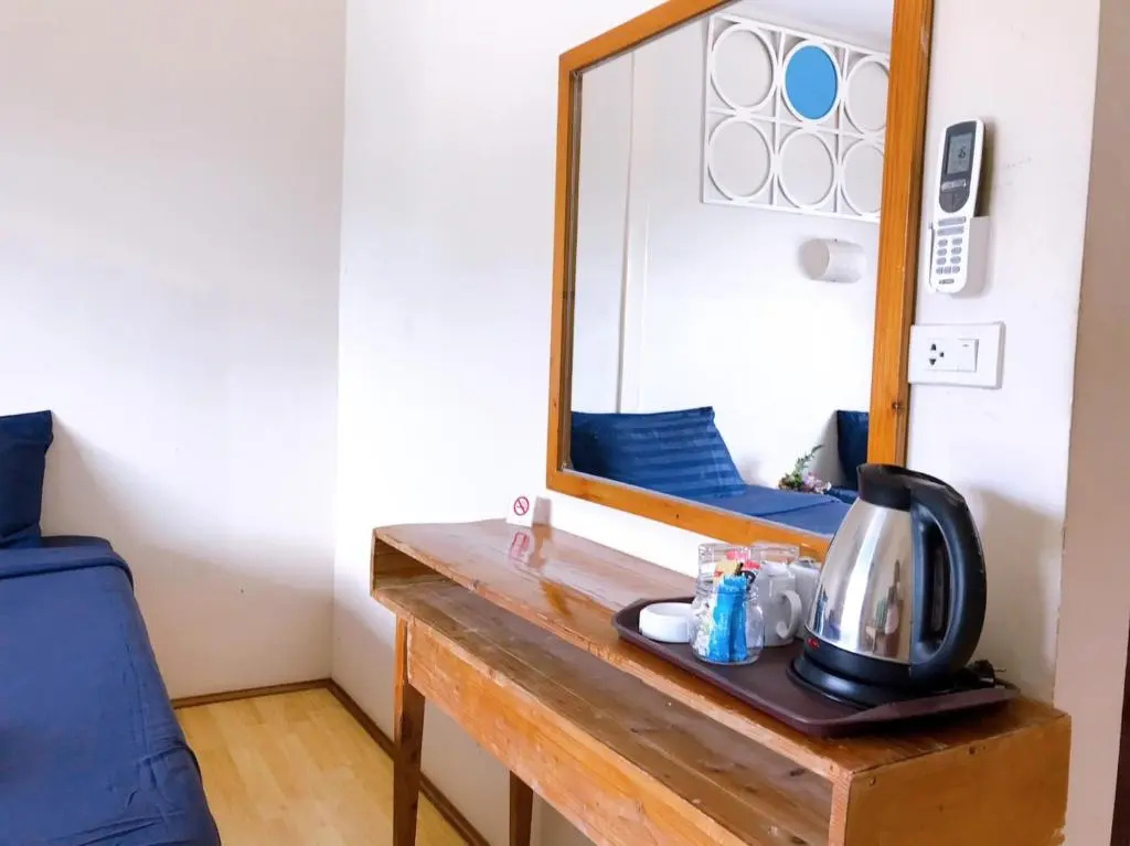 Standard Double room with balcony and with sea view (full double bed)