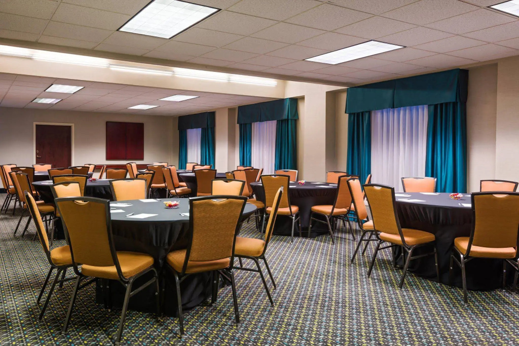 Hampton Inn - Atlanta Perimeter Center - фото 16