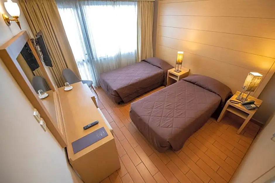 Parnon Hotel - Chambres
