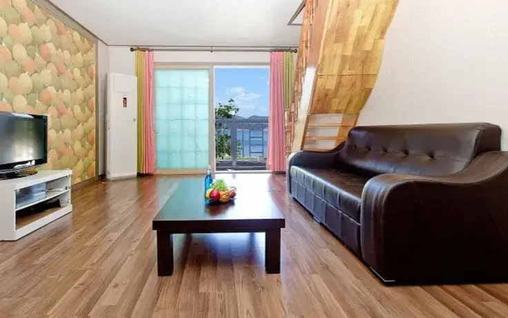Geojedo Evergreen Pension