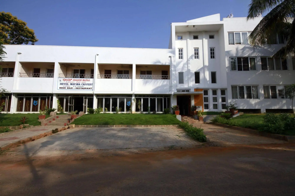KSTDC Hotel Mayura Kauvery KRS