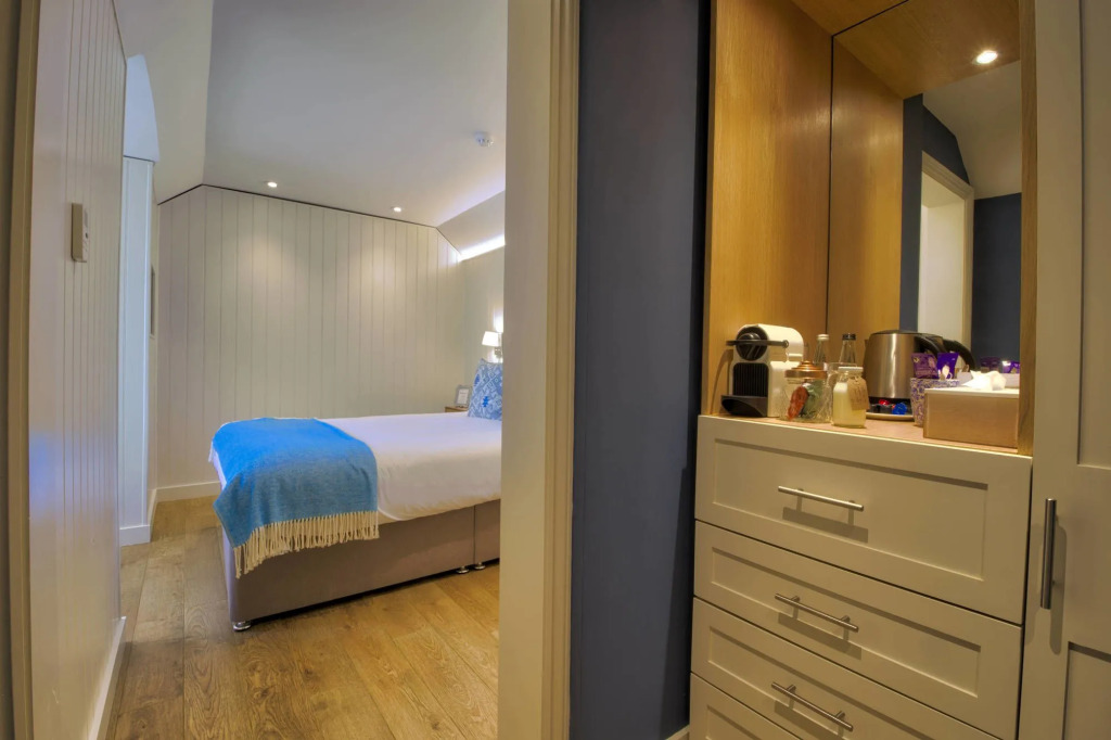 The Orchid Hotel — фото 5