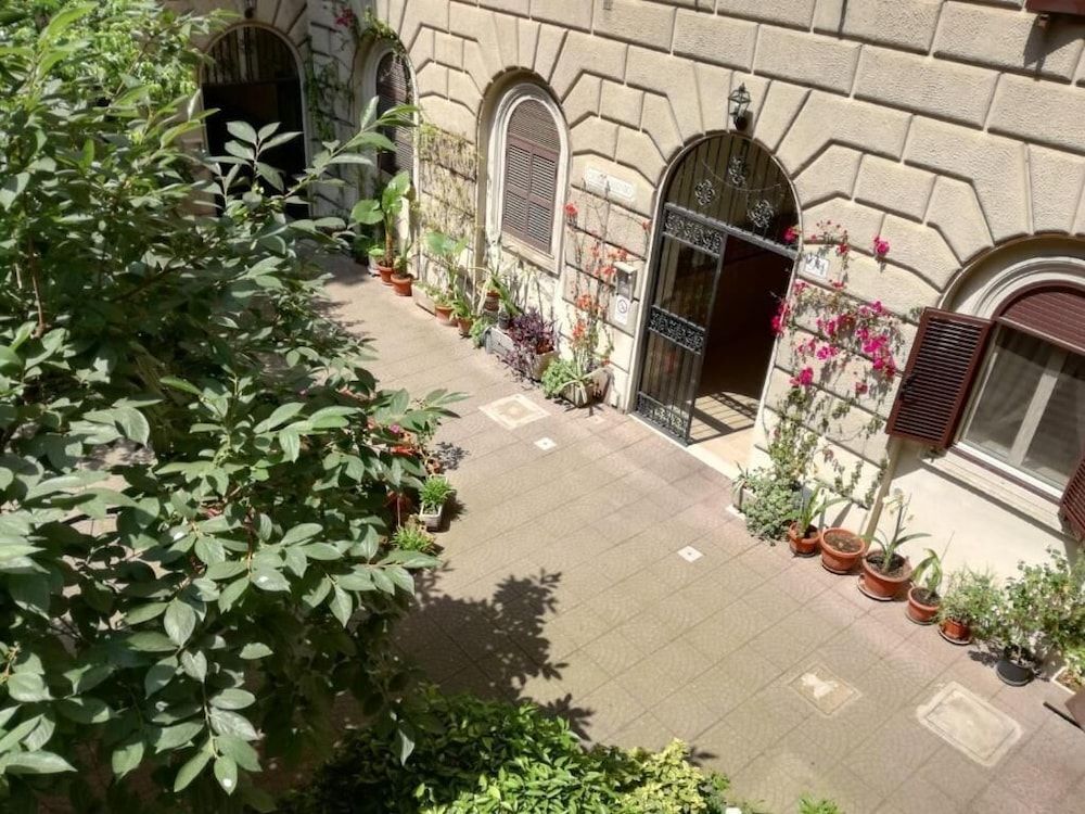 Image 12