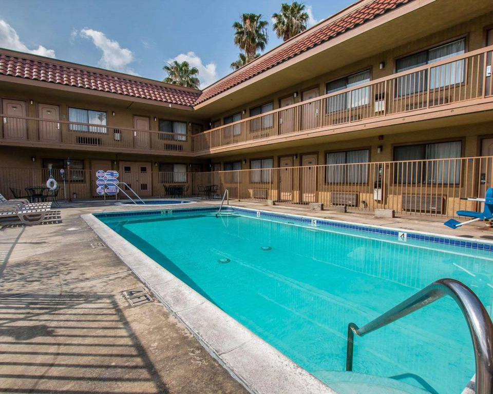 Palm Inn Hotel near Tyler Mall Riverside - фото 31