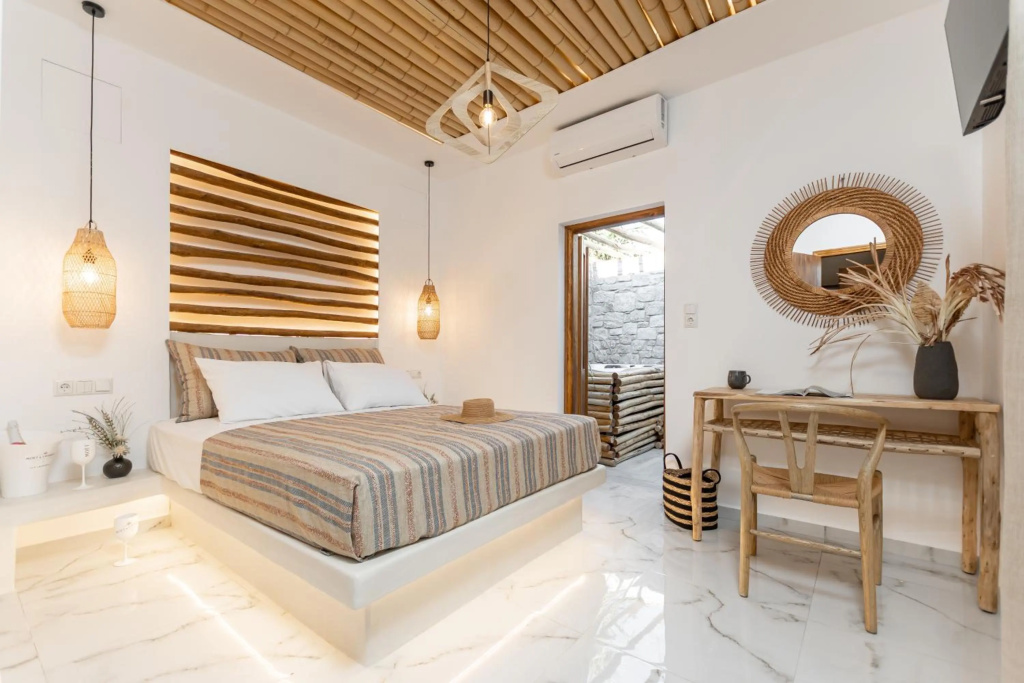 Naxian Serenity Suites