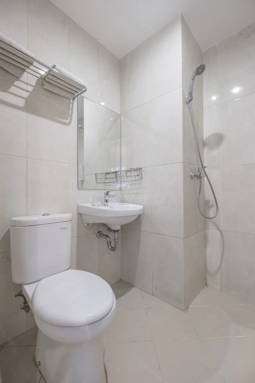 Capital O 454 Raising Hotel - Chambres