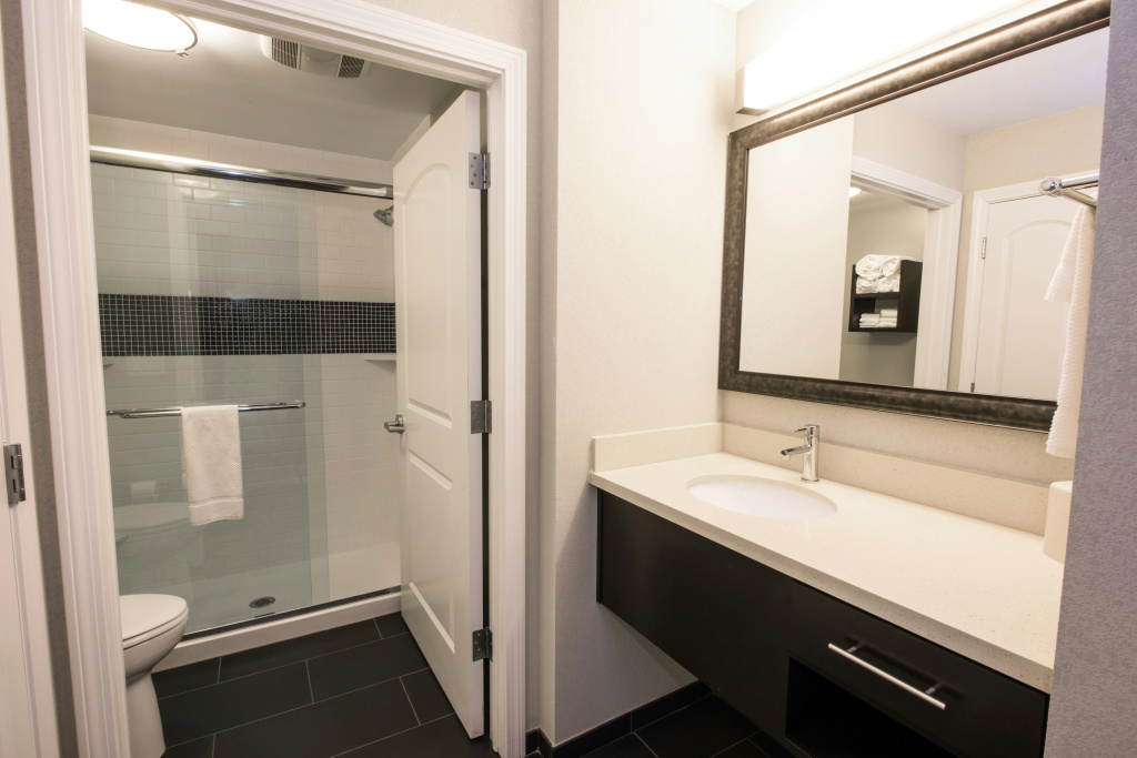 Staybridge Suites Albany Wolf Rd-Colonie Center by IHG - Général