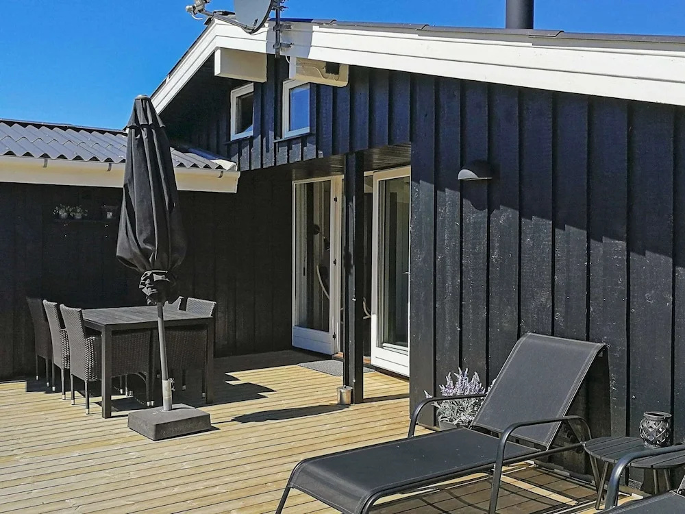 9 Person Holiday Home in Lokken-by Traum
