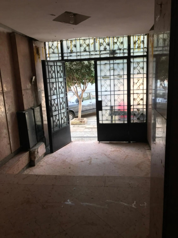 Near Lebanon Square Apartment