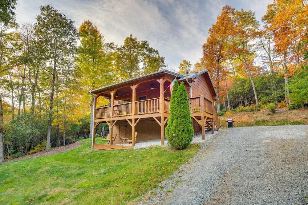 Romantic Penrose Cabin w/ Pond, Trails & Hot Tub
