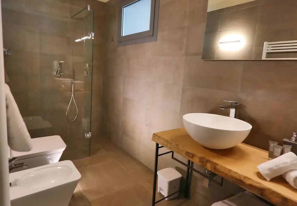 1 Bedroom Apartment with garden view