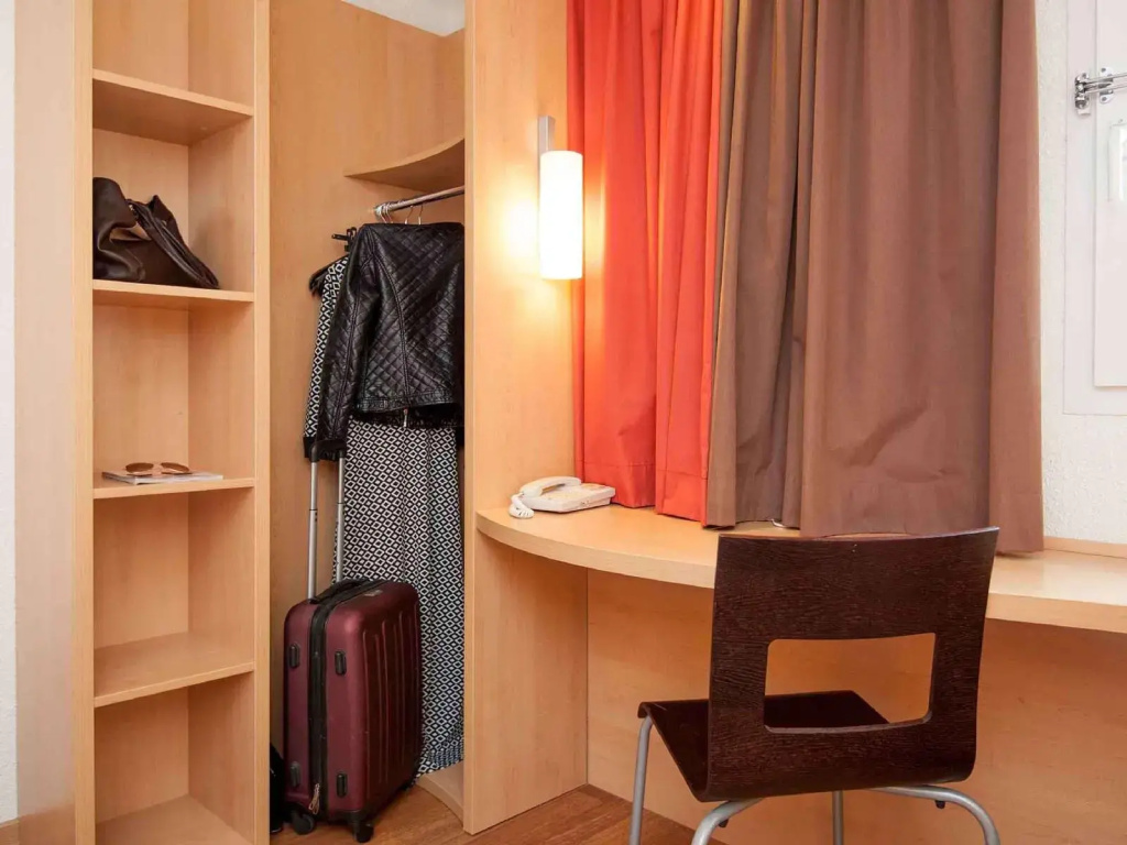Hotel ibis Avallon - Général
