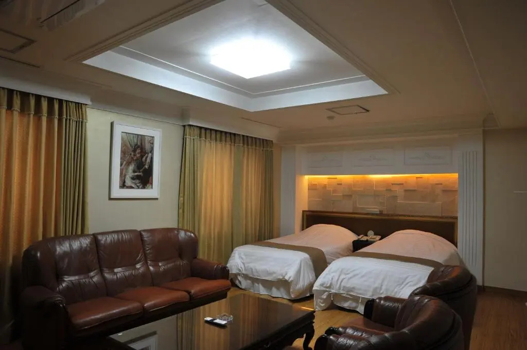 Palace Tourist Hotel - Chambres