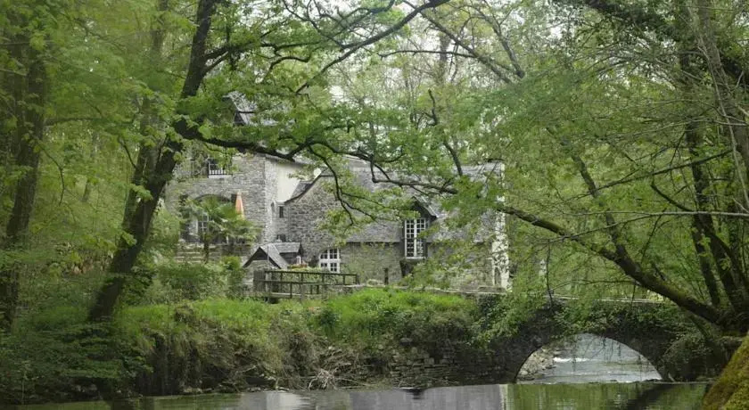 Afficher la photo 8 — Moulin de La Fontaine Cambot