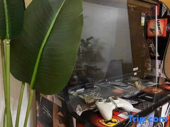 Affordable Stay near SM trece | Netflix+WiFi
