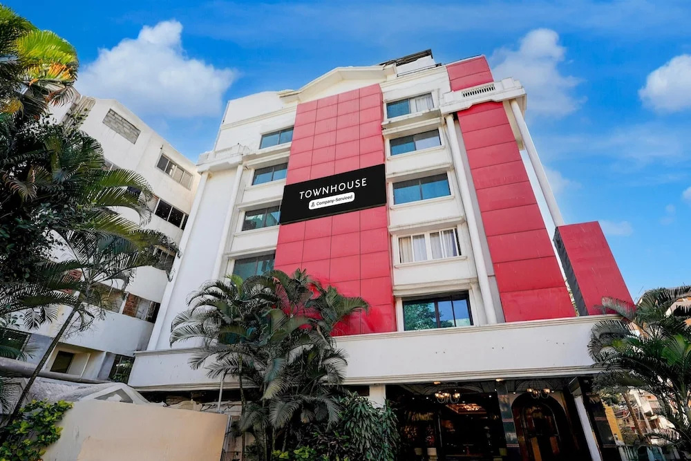 Premiumhotel Seven Olive