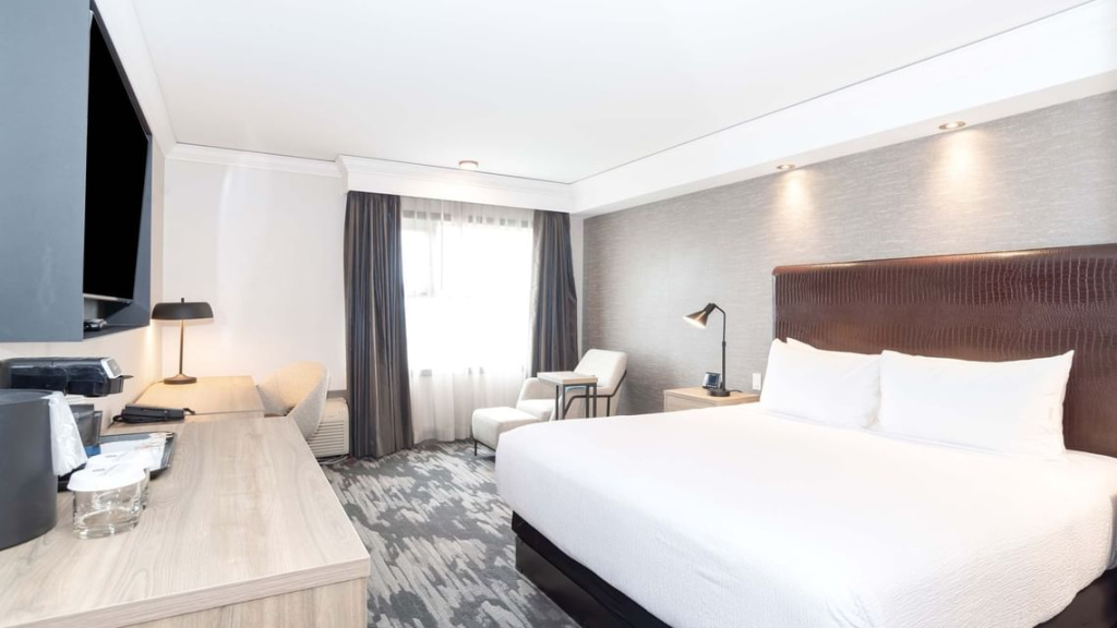 Sandman Signature Toronto Airport Hotel - Chambres